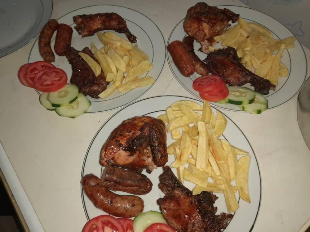 Bbq Lounge Apartment Dar es Salaam Ngoại thất bức ảnh